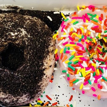 Duck Donuts - Vanilla Oreo & Strawberry Rainbow Sprinkle - Donuts Near Me - Rockville, Maryland Duck Donuts - Vanilla Oreo & Strawberry Rainbow Sprinkle - Donuts Near Me - Rockville, Maryland