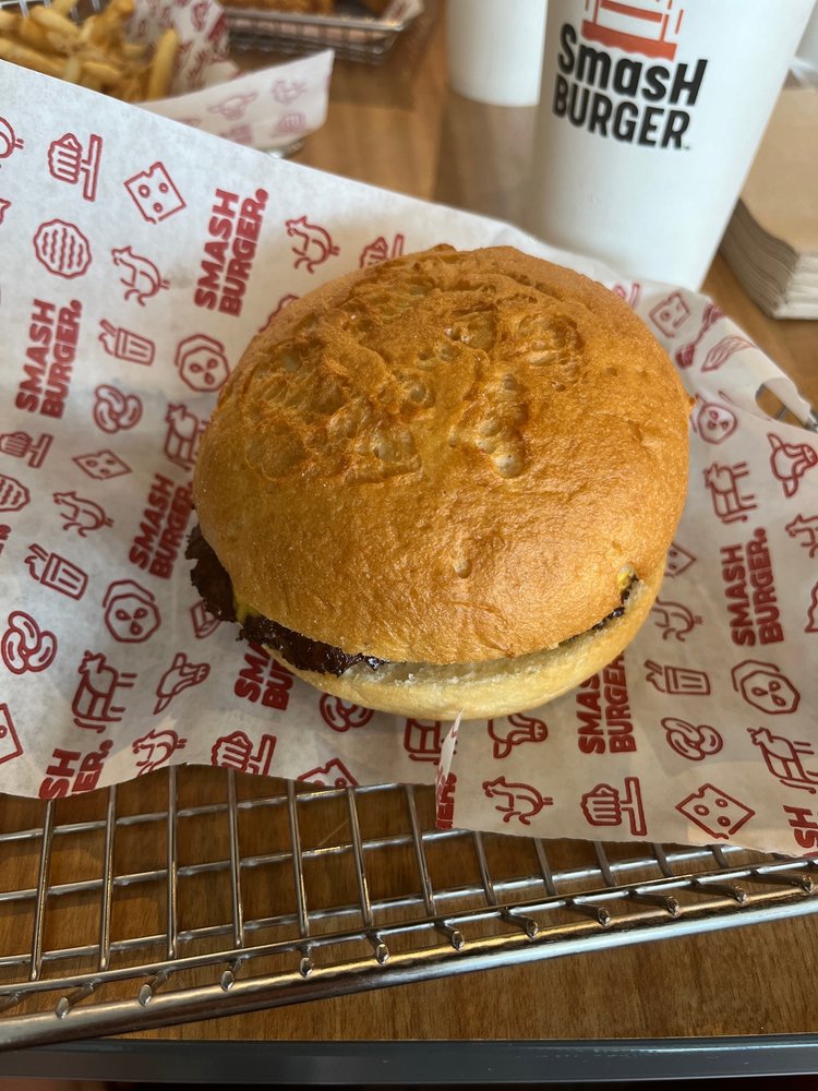 SMASHBURGER Updated September 2024 27 Photos & 54 Reviews 500 Nj
