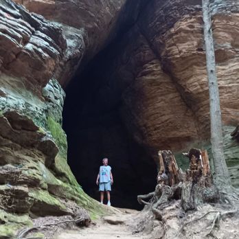Chapel Cave - Hiking Near Me - Logan, Ohio Chapel Cave - Hiking Near Me - Logan, Ohio