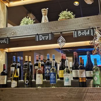 California Pizza Kitchen - California Pizza Kitchen  fine wine n dine. Everything looks delicious. Let's go! - Pizza Near Me - Long Beach, California