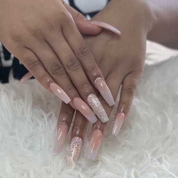 Annie Nails Spa - Nail Salons Near Me - Waller, Texas