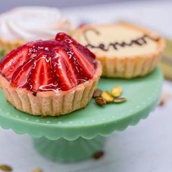 The Jolly Miller Cafe - Fruit tart. Image credit: Jolly Miller