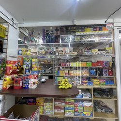 Oakley Grocery & Tobacco - Hookahs, candy, fruits, bamabu papers, wraps, beef sticks, Turkey sticks