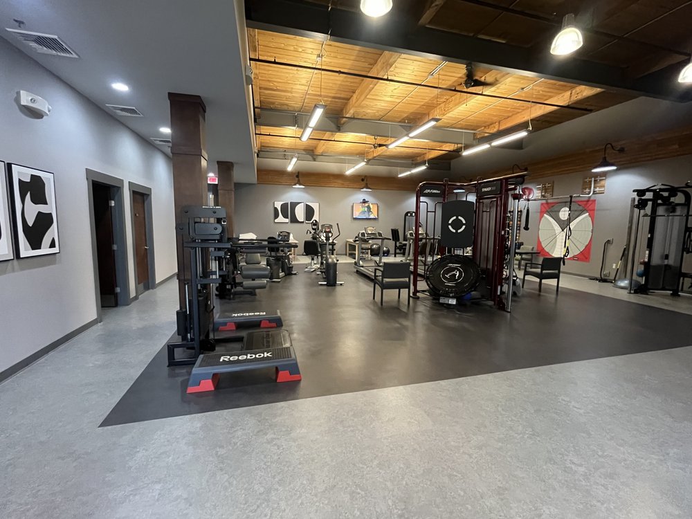 AMITY PHYSICAL THERAPY Updated September 2024 12 Photos & 10