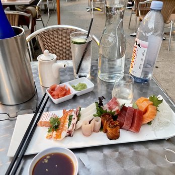 Niu B - Platinum Sashimi and a Bouteille de Sake. i alreat ate dome of the Sashimi - sorry! - Sushi Bars Near Me - Chicago, Illinois Niu B - Platinum Sashimi and a Bouteille de Sake. i alreat ate dome of the Sashimi - sorry! - Sushi Bars Near Me - Chicago, Illinois
