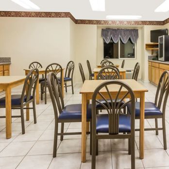 Boarders by Cobblestone Hotels - Brush - Hotels Near Me - Brush, Colorado Boarders by Cobblestone Hotels - Brush - Hotels Near Me - Brush, Colorado