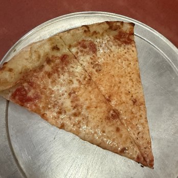 Regina Pizzeria - Plain slice - Pizza Near Me - Boston, Massachusetts Regina Pizzeria - Plain slice - Pizza Near Me - Boston, Massachusetts