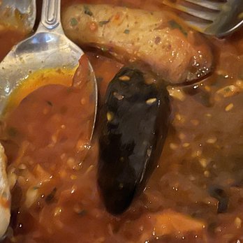 Avec - Chicago - The poisonous mussel - Mediterranean Near Me - Chicago, Illinois Avec - Chicago - The poisonous mussel - Mediterranean Near Me - Chicago, Illinois