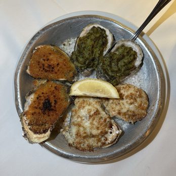 Antoine's Restaurant - Oysters 2-2-2 - IG @bougiefoodieboi - French Near Me - New Orleans, Louisiana Antoine's Restaurant - Oysters 2-2-2 - IG @bougiefoodieboi - French Near Me - New Orleans, Louisiana