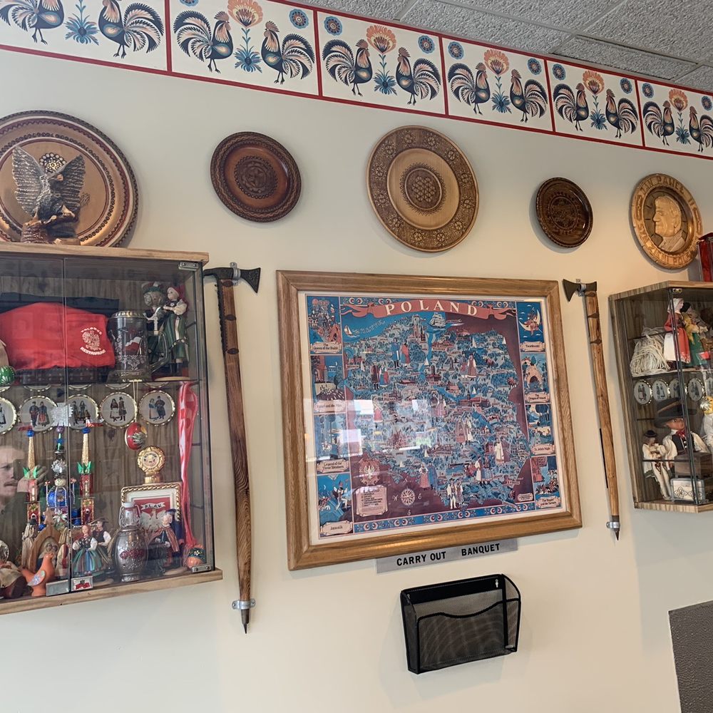 Polonus Restaurant - Wall - Polish Near Me - Wyandotte, Michigan