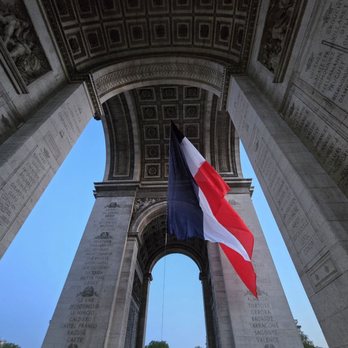 Arc de Triomphe du Carrousel - Landmarks & Historical Buildings Near Me - Paris, 75