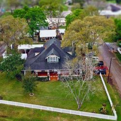 Gibbs Street Manor