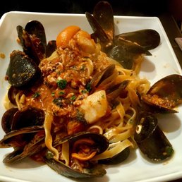 Seafood linguine