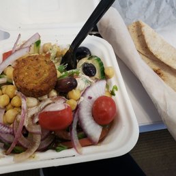 Hummus Salad