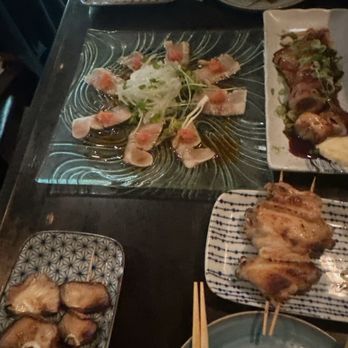 Gaku Yakitori - Atsuage / 豆腐のアツアツ厚揚げ Yellowtail / ハマチ Thigh (Mi) 2 pc. Wings (Teba) 2 pc. Shiitake Mushroom 2 pc. Grilled Whole Squid / ヤリイカ姿焼き タレ/塩 - Japanese Near Me - San Jose, California
