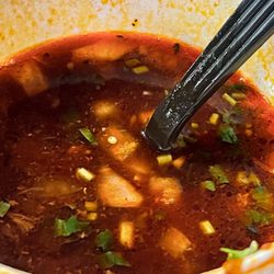 Taqueria Y Antojitos El Chido - Tacos de birria & consomé