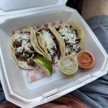 Jarro Cafe - Two fajita one pastor - Food Trucks Near Me - Houston, Texas