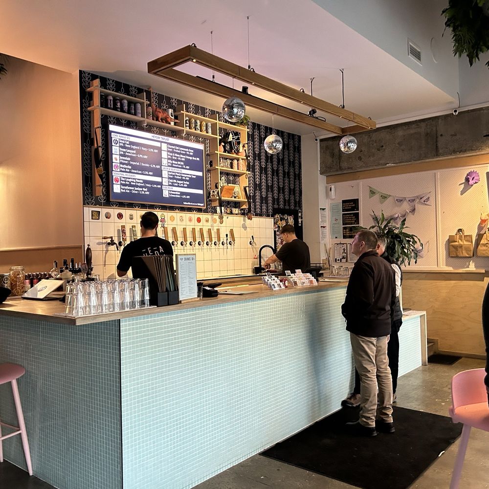 Hey Day - Breweries Near Me - Wellington, WGN Hey Day - Breweries Near Me - Wellington, WGN