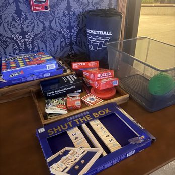 Walter's Tavern - Free board games to play - Sports Bars Near Me - Orlando, Florida Walter's Tavern - Free board games to play - Sports Bars Near Me - Orlando, Florida