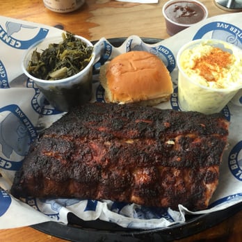 Central BBQ - 1/2 rack of ribs - Barbeque Near Me - Memphis, Tennessee