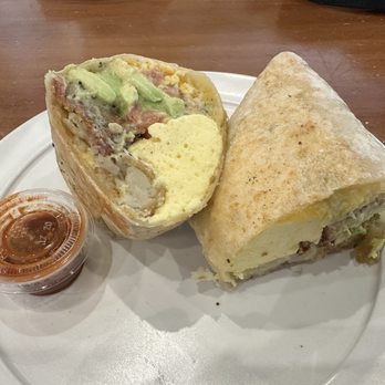 In-sīt Coffee - Breakfast burrito - Coffee & Tea Near Me - Buena Park, California In-sīt Coffee - Breakfast burrito - Coffee & Tea Near Me - Buena Park, California