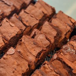 Cora's Cakery - Brownie Tray