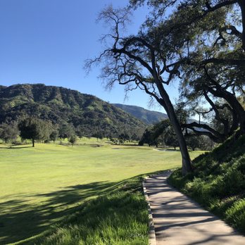 Soule Park Golf Course - #1 fairway & green - Golf Near Me - Ojai, California Soule Park Golf Course - #1 fairway & green - Golf Near Me - Ojai, California
