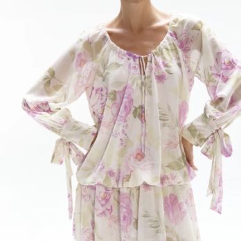 Bella Lucia - Women's Clothing Near Me - Tampa Bay, Florida Bella Lucia - Women's Clothing Near Me - Tampa Bay, Florida