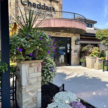 Cheddar's Scratch Kitchen - Comfort Food Near Me - Beckley, West Virginia