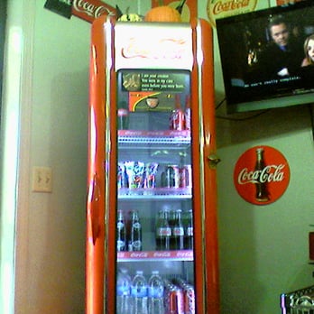 Highway 70 Car Care - Complimentary drinks while you wait - Auto Repair Near Me - Arlington, Tennessee Highway 70 Car Care - Complimentary drinks while you wait - Auto Repair Near Me - Arlington, Tennessee