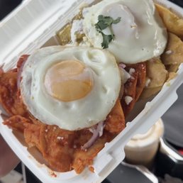 Chilaquiles (Red & Green)