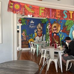 Los Reyes Mexican Grill - Dining room.