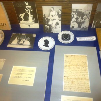 Hans Christian Andersen Museum - Memorabilia from the author's life - Museums Near Me - Solvang, California
