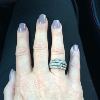 Lusso Nails - Nail Salons Near Me - Summit, New Jersey