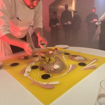 Alinea - New American Near Me - Chicago, Illinois