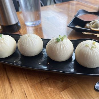 Dough Zone Dumpling House - Seattle ID - Q-Bao (Pan Fried Pork Buns) - Shanghainese Near Me - Seattle, Washington Dough Zone Dumpling House - Seattle ID - Q-Bao (Pan Fried Pork Buns) - Shanghainese Near Me - Seattle, Washington
