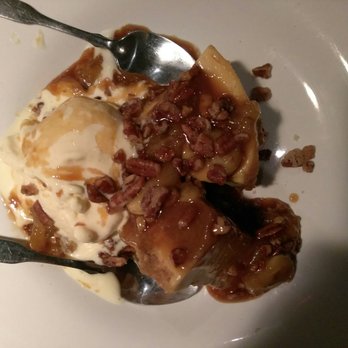 Red Lobster - Banana Foster's cheesecake. The best I have ever had.... Order this if available - Seafood Near Me - Joliet, Illinois