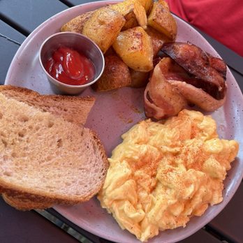 Daily Grind - Breakfast - Cafes Near Me - Toronto, Ontario Daily Grind - Breakfast - Cafes Near Me - Toronto, Ontario