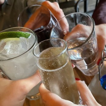 Eduardo's Enoteca - Drinks! - Pizza Near Me - Chicago, Illinois