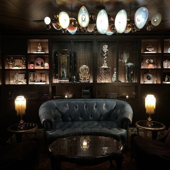 Deep Dive - Interior room - IG @bougiefoodieboi - Speakeasies Near Me - Seattle, Washington Deep Dive - Interior room - IG @bougiefoodieboi - Speakeasies Near Me - Seattle, Washington