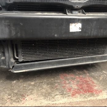 Smitty's Towing - Destroyed bumper removed. - Towing Near Me - Lompoc, California