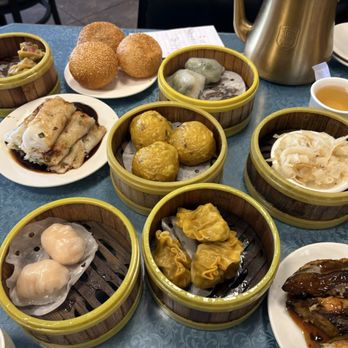 Happy Days - Dim sum - Seafood Near Me - Honolulu, Hawaii Happy Days - Dim sum - Seafood Near Me - Honolulu, Hawaii