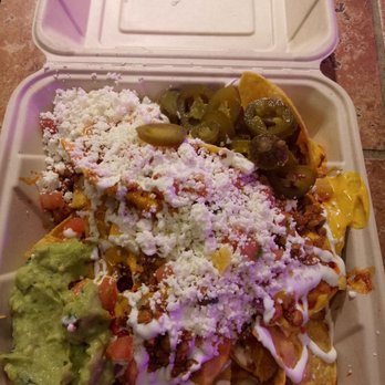 Los Agaves - Chicken nachos - Mexican Near Me - Seattle, Washington Los Agaves - Chicken nachos - Mexican Near Me - Seattle, Washington