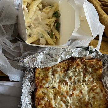 Hasta La Pasta - Pasta with cream sauce. - Italian Near Me - Amsterdam, New Hampshire Hasta La Pasta - Pasta with cream sauce. - Italian Near Me - Amsterdam, New Hampshire