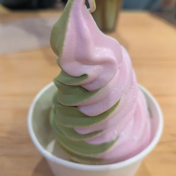 Matcha Cafe Maiko - Matcha and Sakura soft serve swirl - Ice Cream & Frozen Yogurt Near Me - Atlanta, Georgia