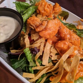 Sliders Grill & Bar - Buffalo salad - American Near Me - Wallingford, Connecticut Sliders Grill & Bar - Buffalo salad - American Near Me - Wallingford, Connecticut