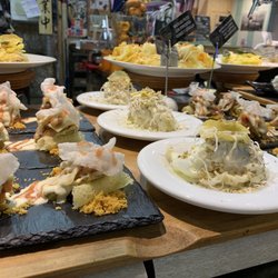 Azkena - Pintxos for breakfast? Why not.