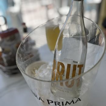 Morning Squeeze - Mix your mimosas to your liking! - Breakfast & Brunch Near Me - Phoenix, Arizona Morning Squeeze - Mix your mimosas to your liking! - Breakfast & Brunch Near Me - Phoenix, Arizona