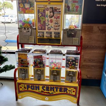 Mountain Mike's Pizza - More games with prizes | IG: @nomwithelaine - Pizza Near Me - Daly City, California