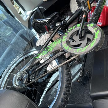 Southwest Bicycle - Fresh bike tire!!! - Bikes Near Me - Portland, Oregon Southwest Bicycle - Fresh bike tire!!! - Bikes Near Me - Portland, Oregon